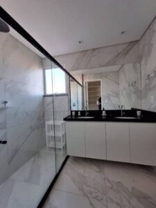 description-2023-12-04T123401.078