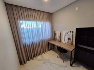 description-2023-12-04T123418.120